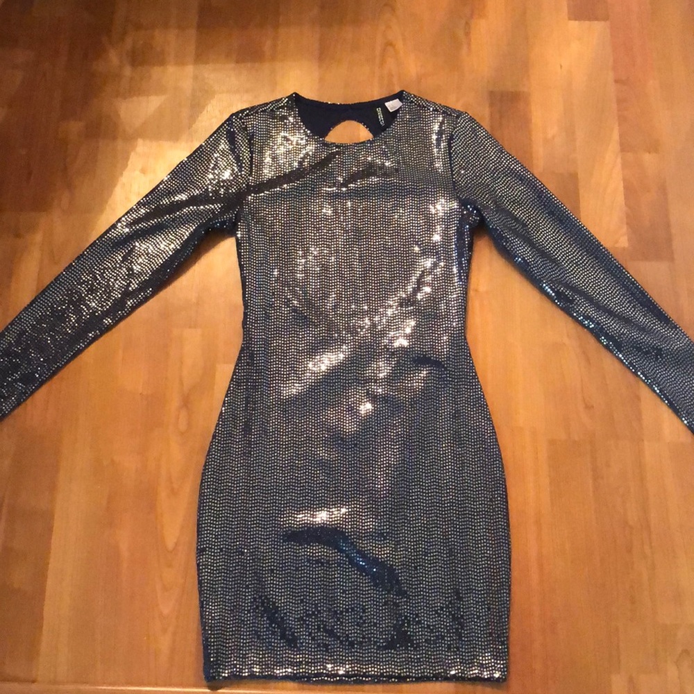 Shiny blue dress
